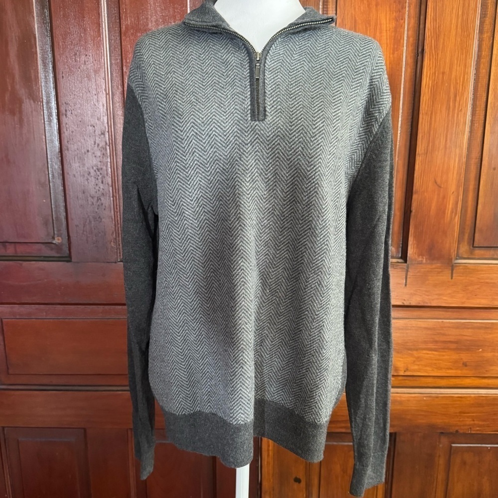 Saks Fifth Avenue Men’s 100% Merino Wool Quarter Zip Sweater Size XL Herringbone